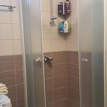Apartment Zenica アパート *